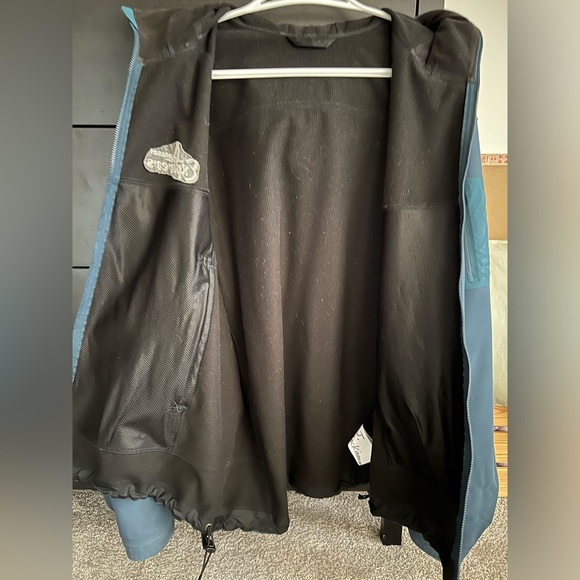 Arc’teryx Softshell Jacket - Picture 6 of 14